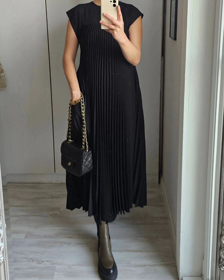 Suzette | Pleated Maxi Dress