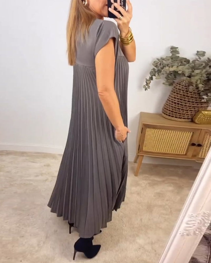 Suzette | Pleated Maxi Dress