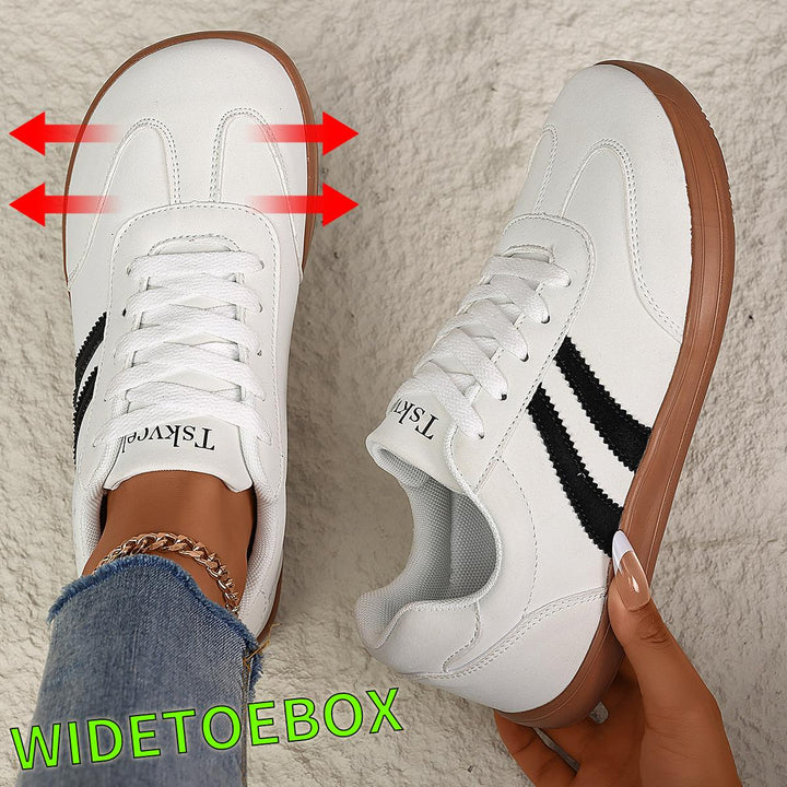 Women's Flat Lace Up Wide Toe Box Sneakers