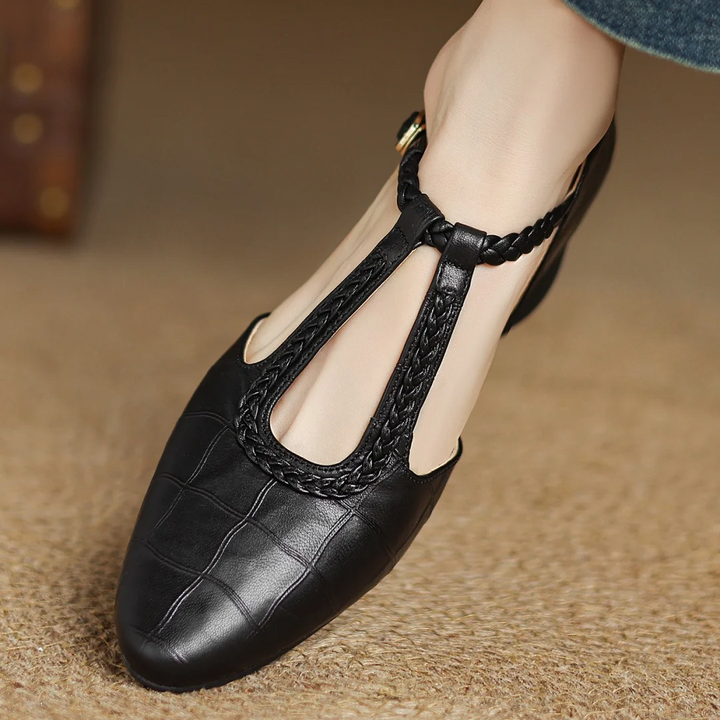 Léonie | Braided Strapped Shoe