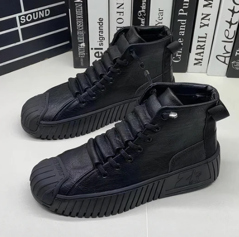 Men’s High-Top Hiking Sneakers | Suede & Rubber Grip | Fall Outdoor Shoes Canada