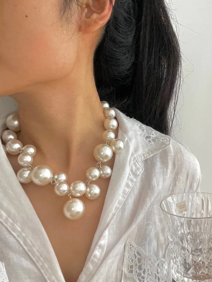 Women's Classic Pearl Necklace
