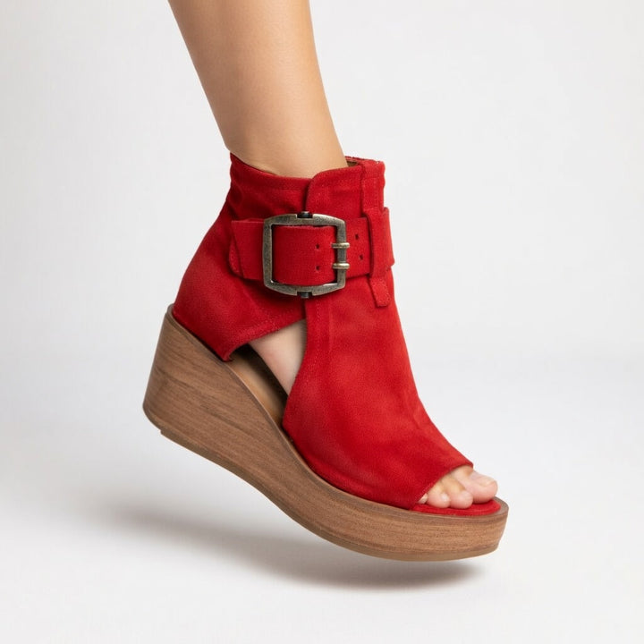 Loane | Wedge Bootie