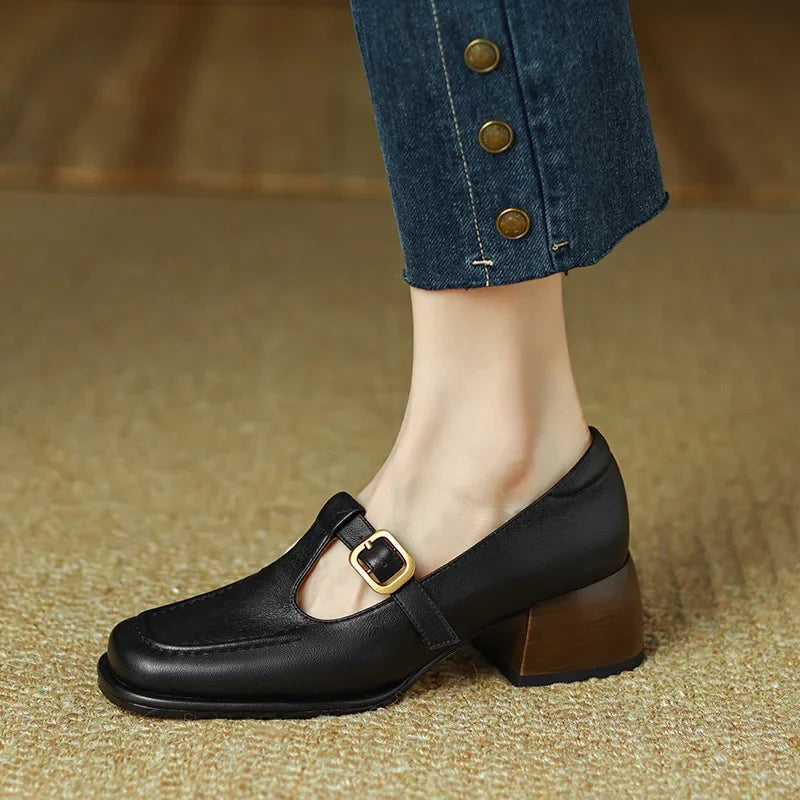 Paulette | Elegant Strapped Shoe