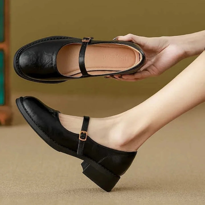 Nicole | Vintage Strap Shoe