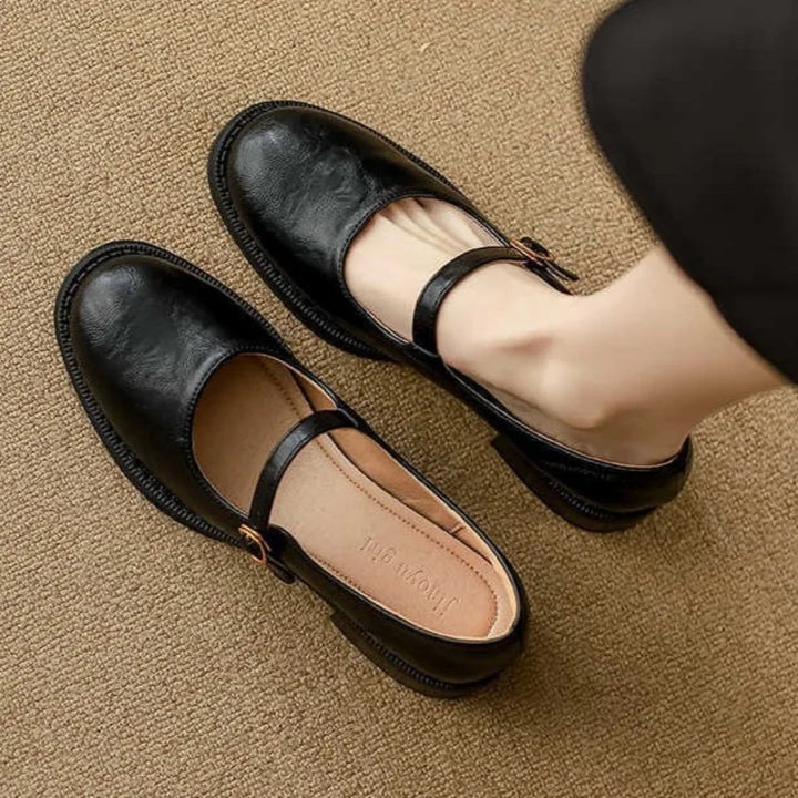 Nicole | Vintage Strap Shoe