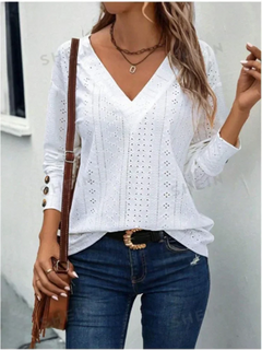 Aelette | Graceful Lace Top with Buttoned Sleeves