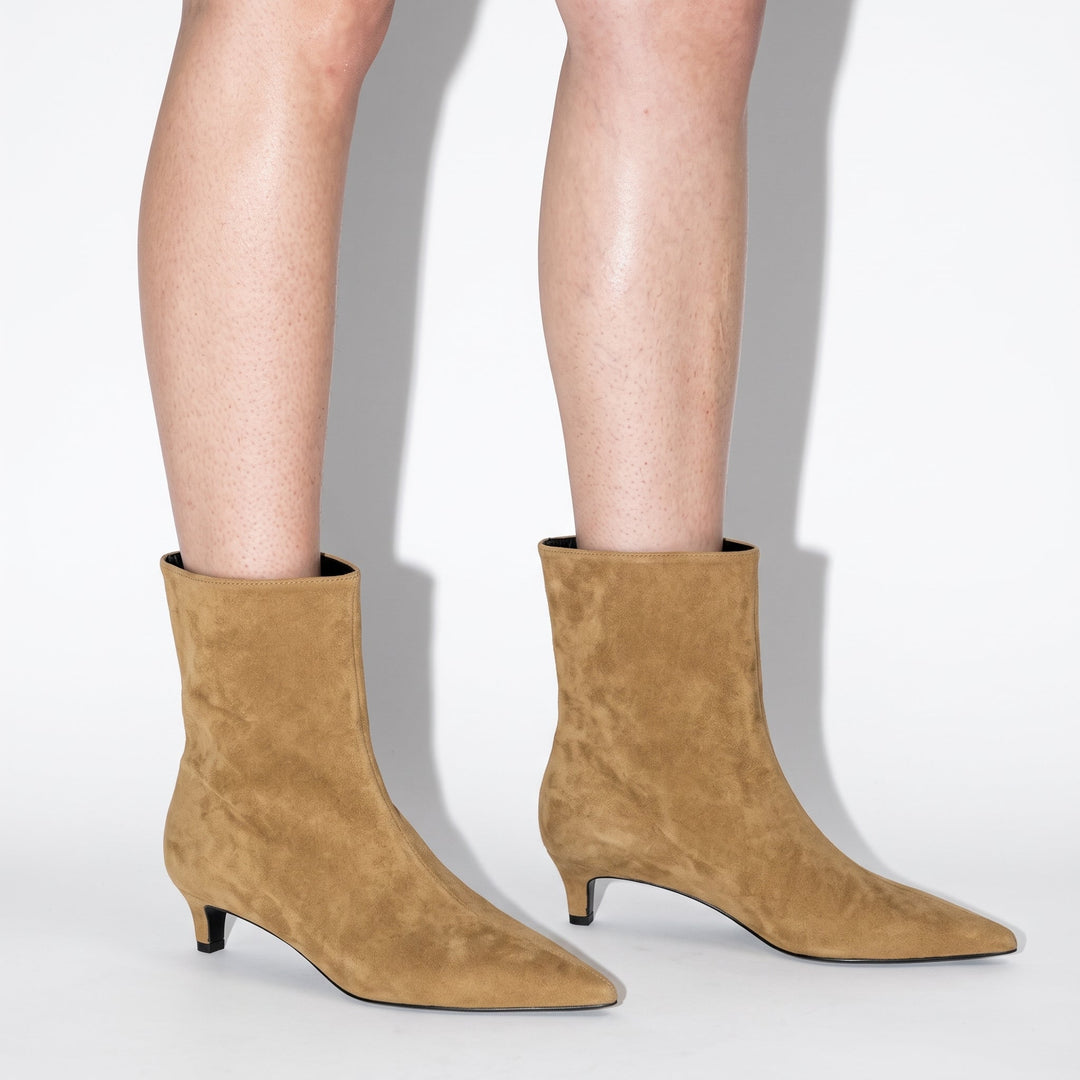 Women's Suede Pointed Toe Kitten Heel Boots