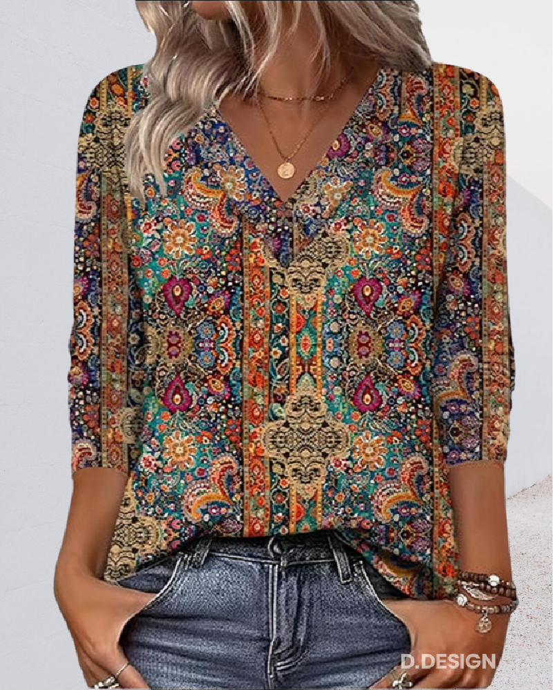 Orla | Elegant Three-Quarter-Sleeve Blouse