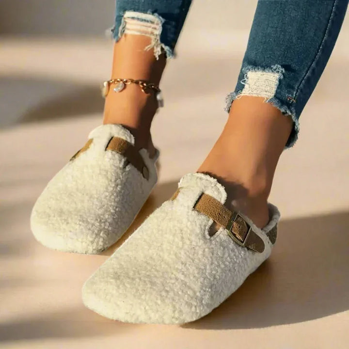 Women's Wide Fit Sheepskin Mule Slippers
