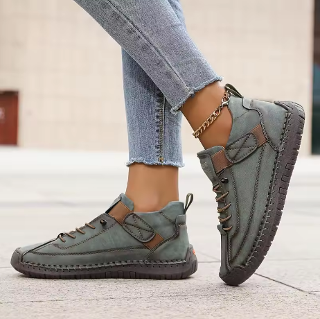 Mia | All-Day Comfort Walking Shoes