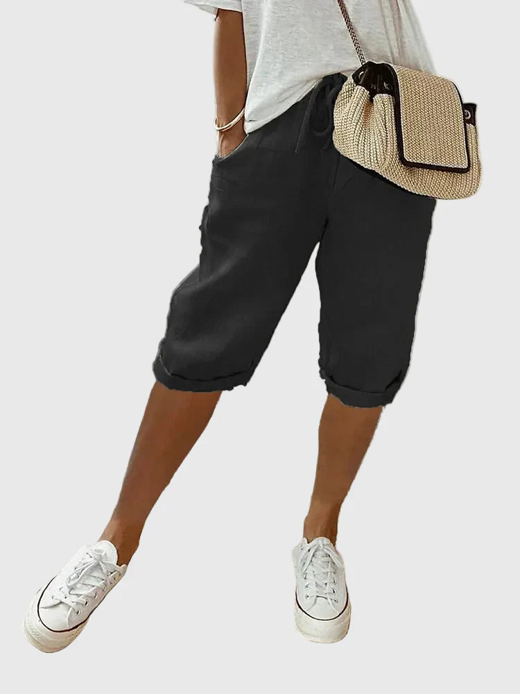 Grace | Tailored Capri Pants